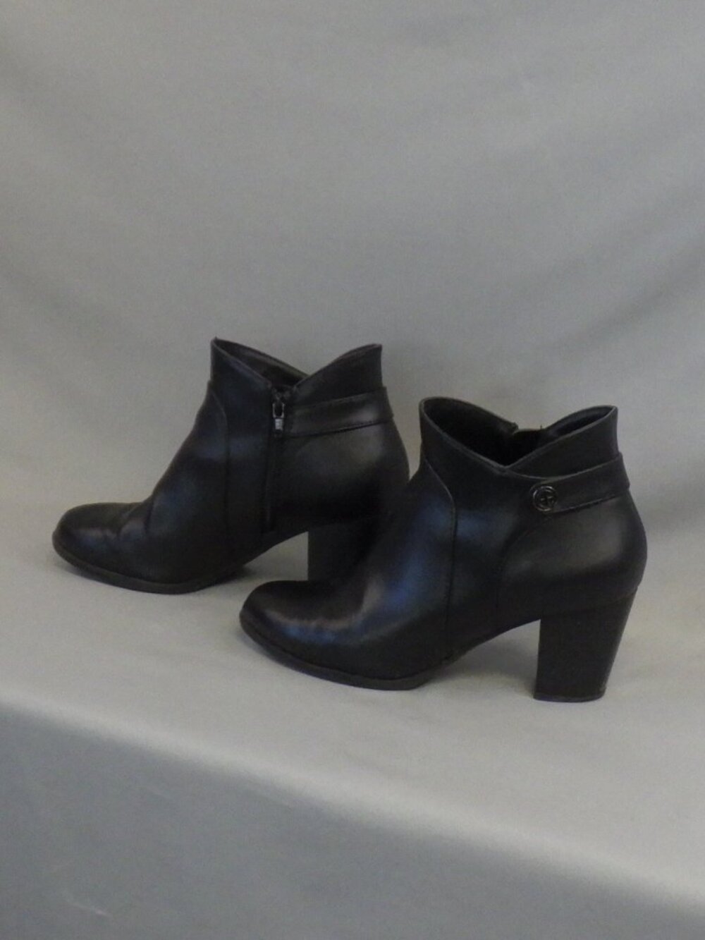 Giani Bernini Abalina Heeled Black Ankle Booties